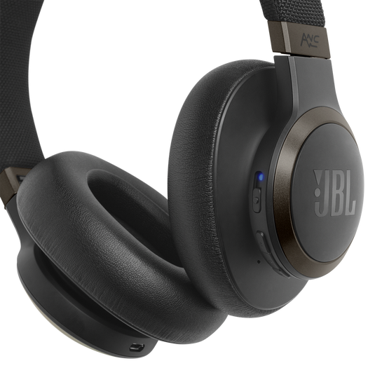 JBL Live 650BTNC - Black - Wireless Over-Ear Noise-Cancelling Headphones - Detailshot 4 image number null